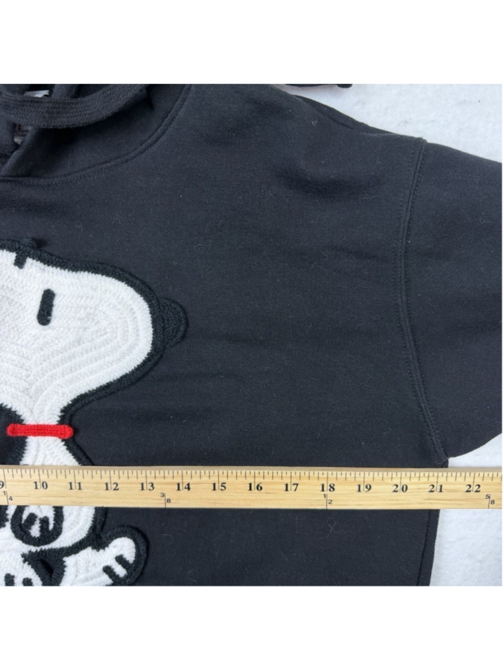 Snoopy Hoodie Sweatshirt Embroidered Licensed Peanuts Women's Black Size M - Picture 7 of 8